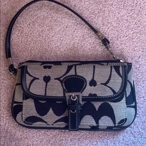 Wristlet